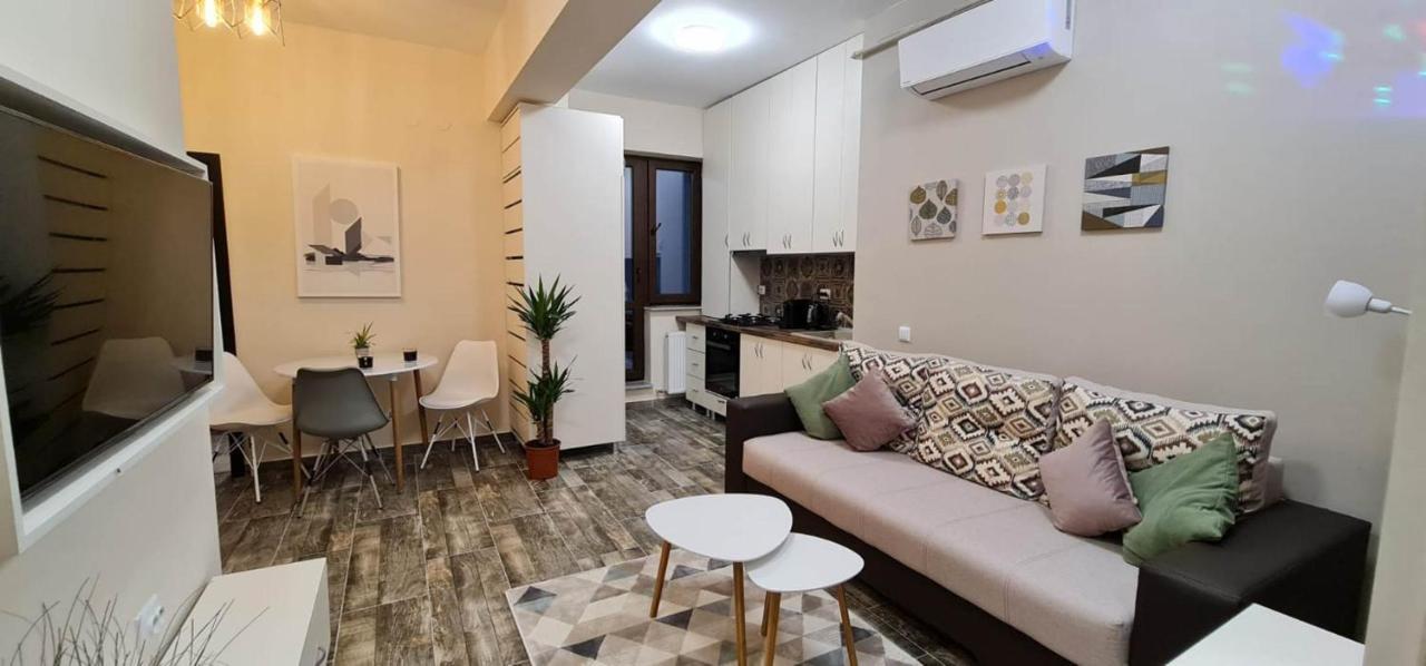 Designed Like Home Apartment Near Palas Mall Jassy Zewnętrze zdjęcie