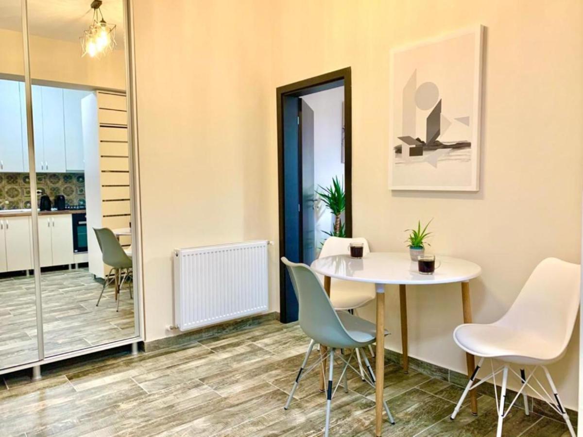 Designed Like Home Apartment Near Palas Mall Jassy Zewnętrze zdjęcie